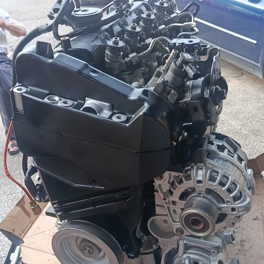 Ankara Yenimahalle'deki tamirhanemizde sökülmüş dizel motor